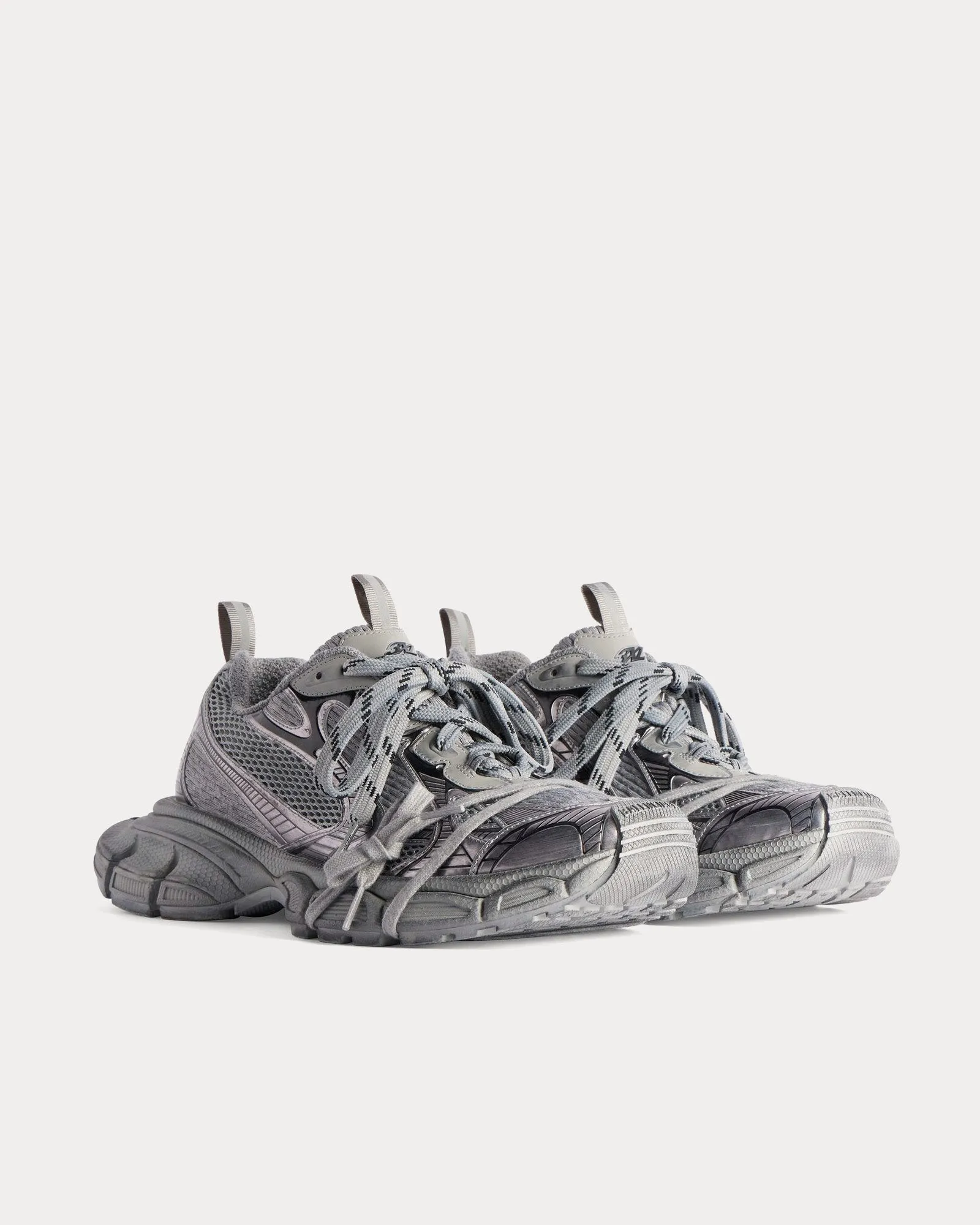 3XL Mesh & Polyurethane Grey Low Top Sneakers