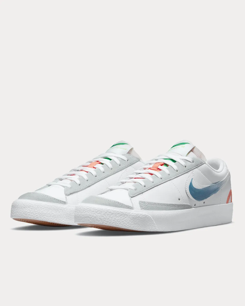 Blazer Flyleather White Low Top Sneakers