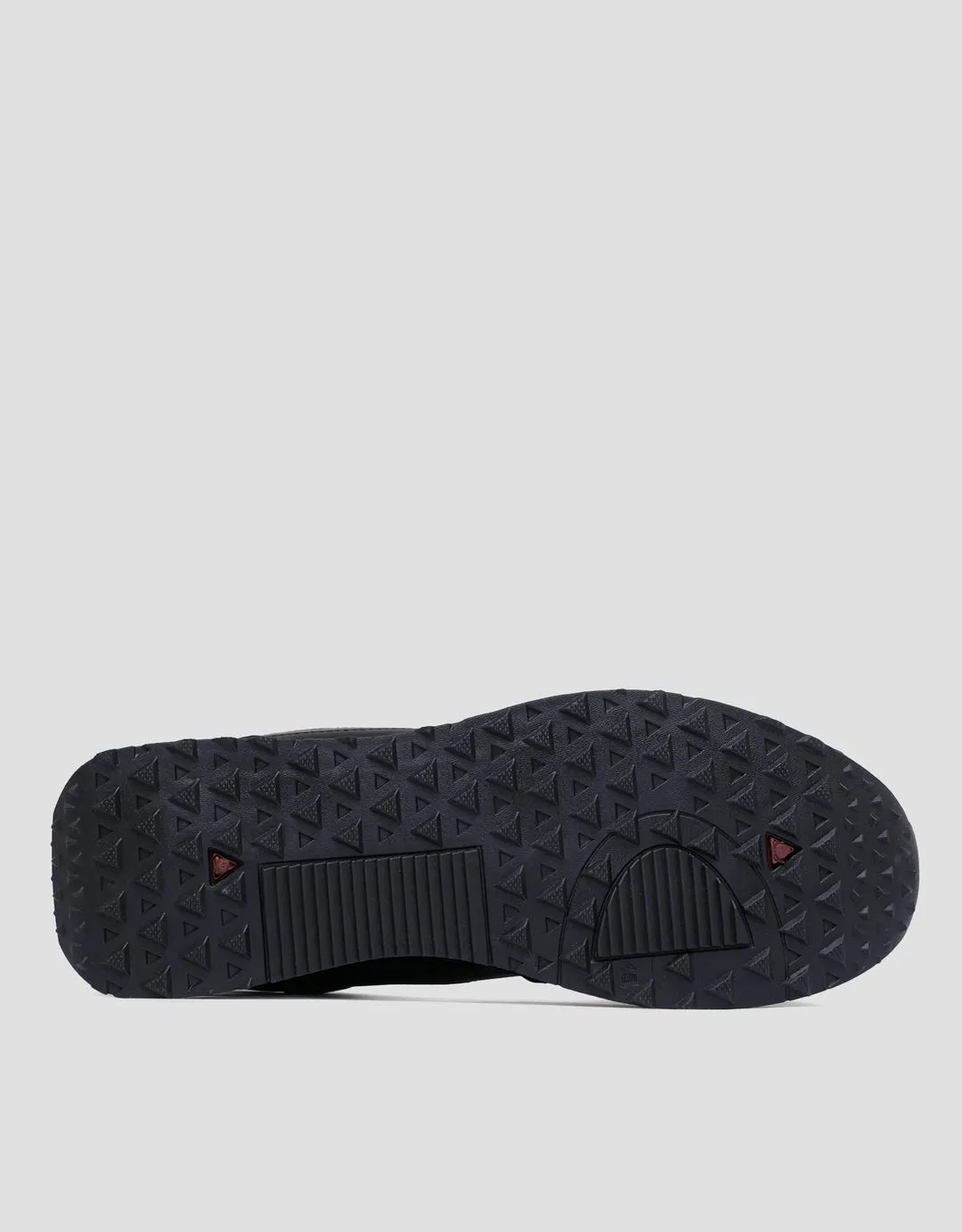 Cole Miller Sepatu Sneakers Pria