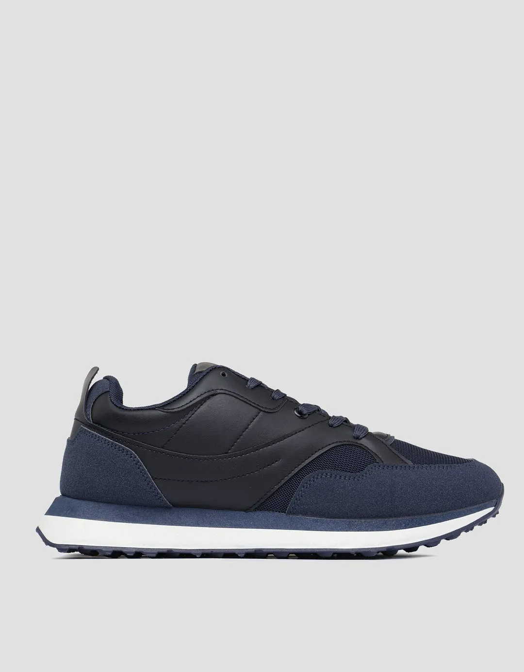Cole Miller Sepatu Sneakers Pria