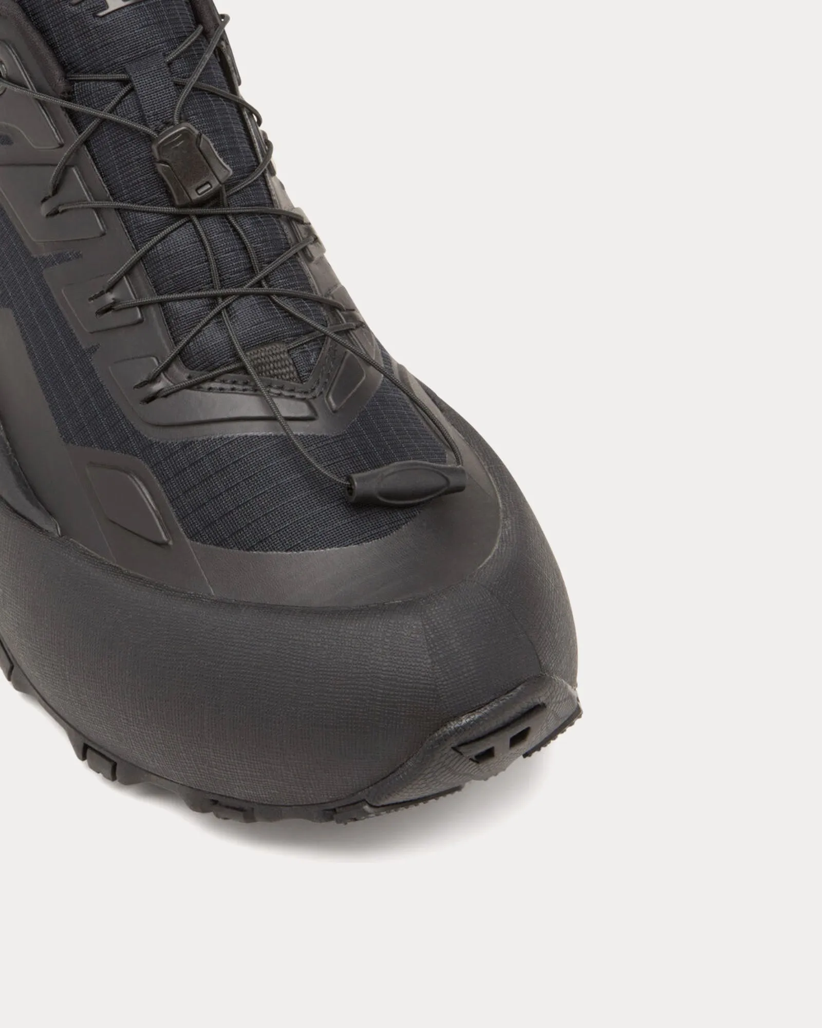 D-Cage Runner Black Low Top Sneakers
