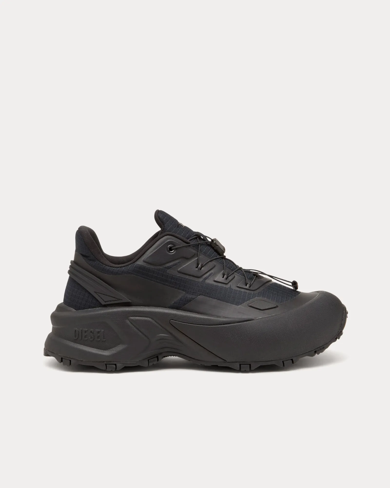 D-Cage Runner Black Low Top Sneakers