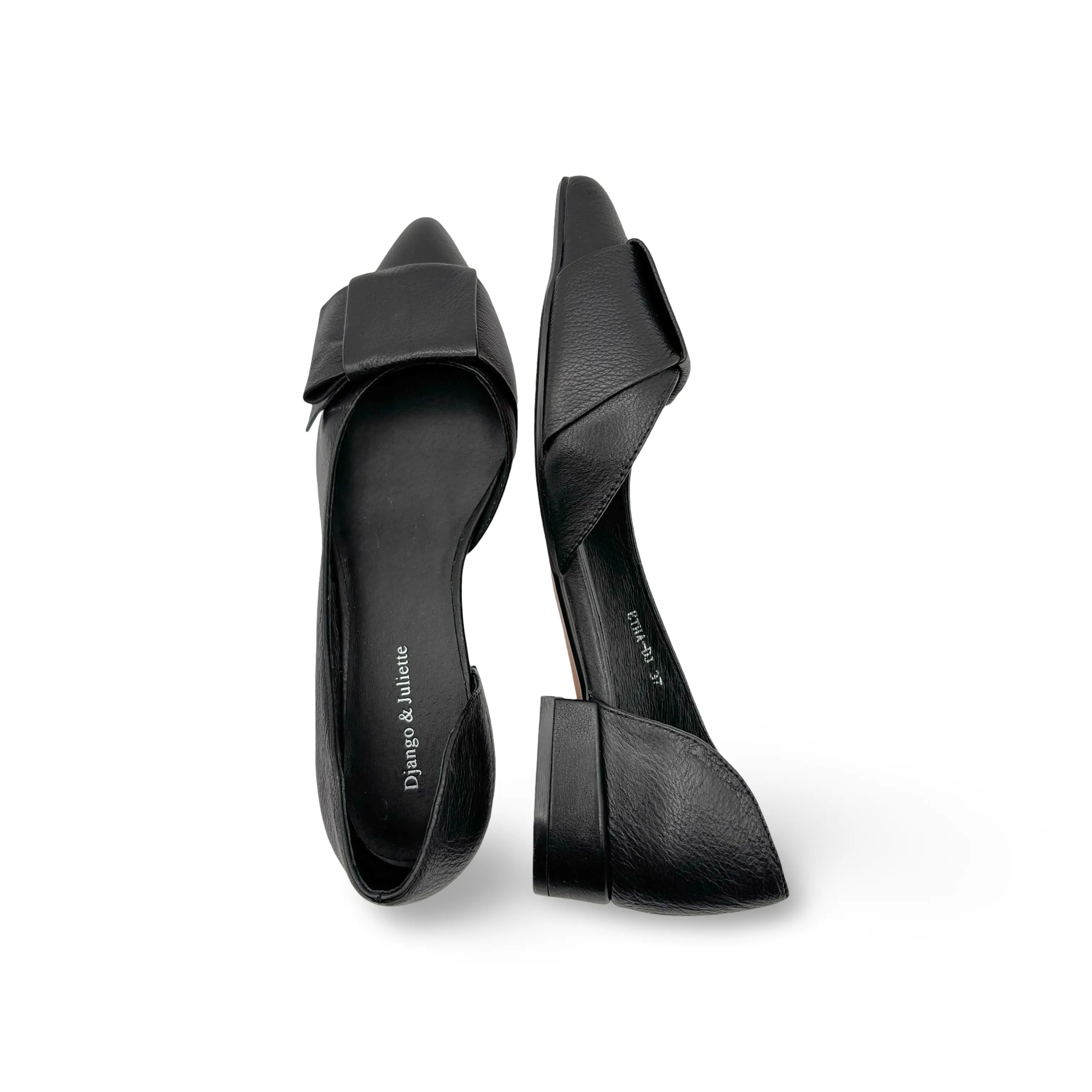 Etah Black Flat