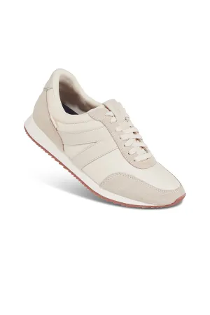 Kizik Milan Sneakers for Women in Bone | DMILBW07-BONE