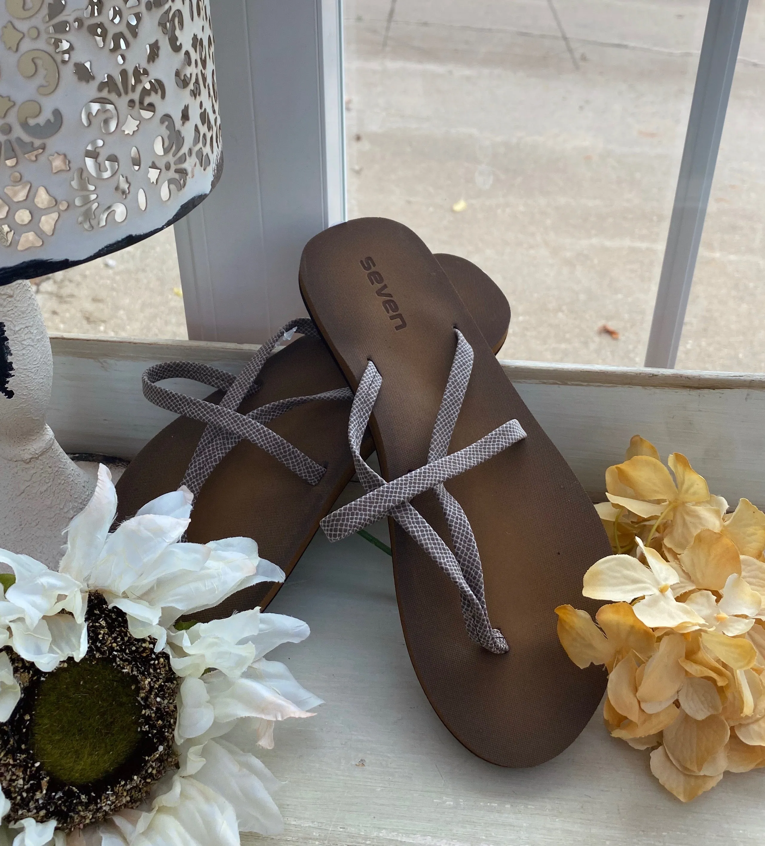 Living For Summer Sandal-Tan