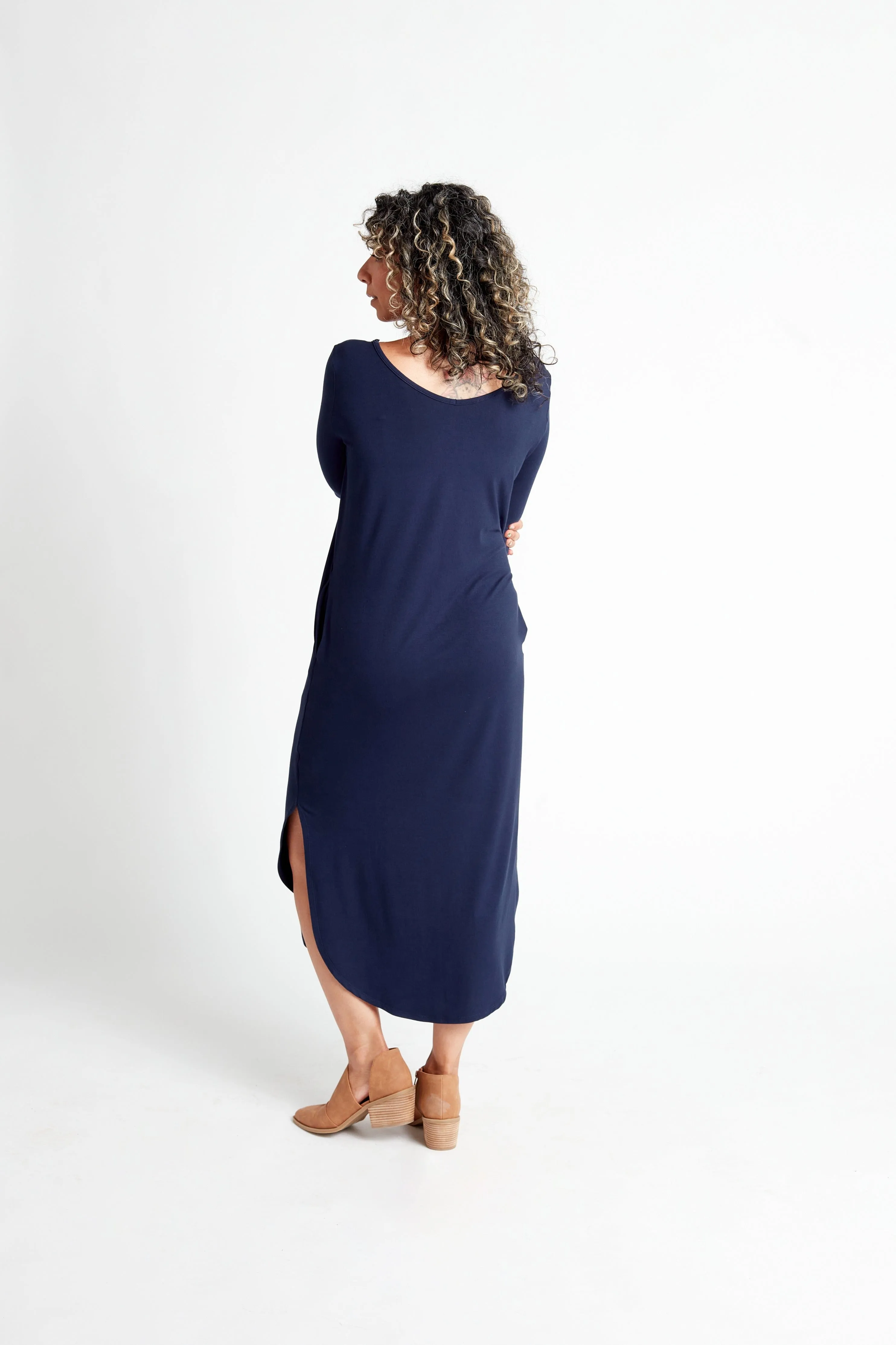 Long Sleeve V-Neck Maxi Dress in Navy