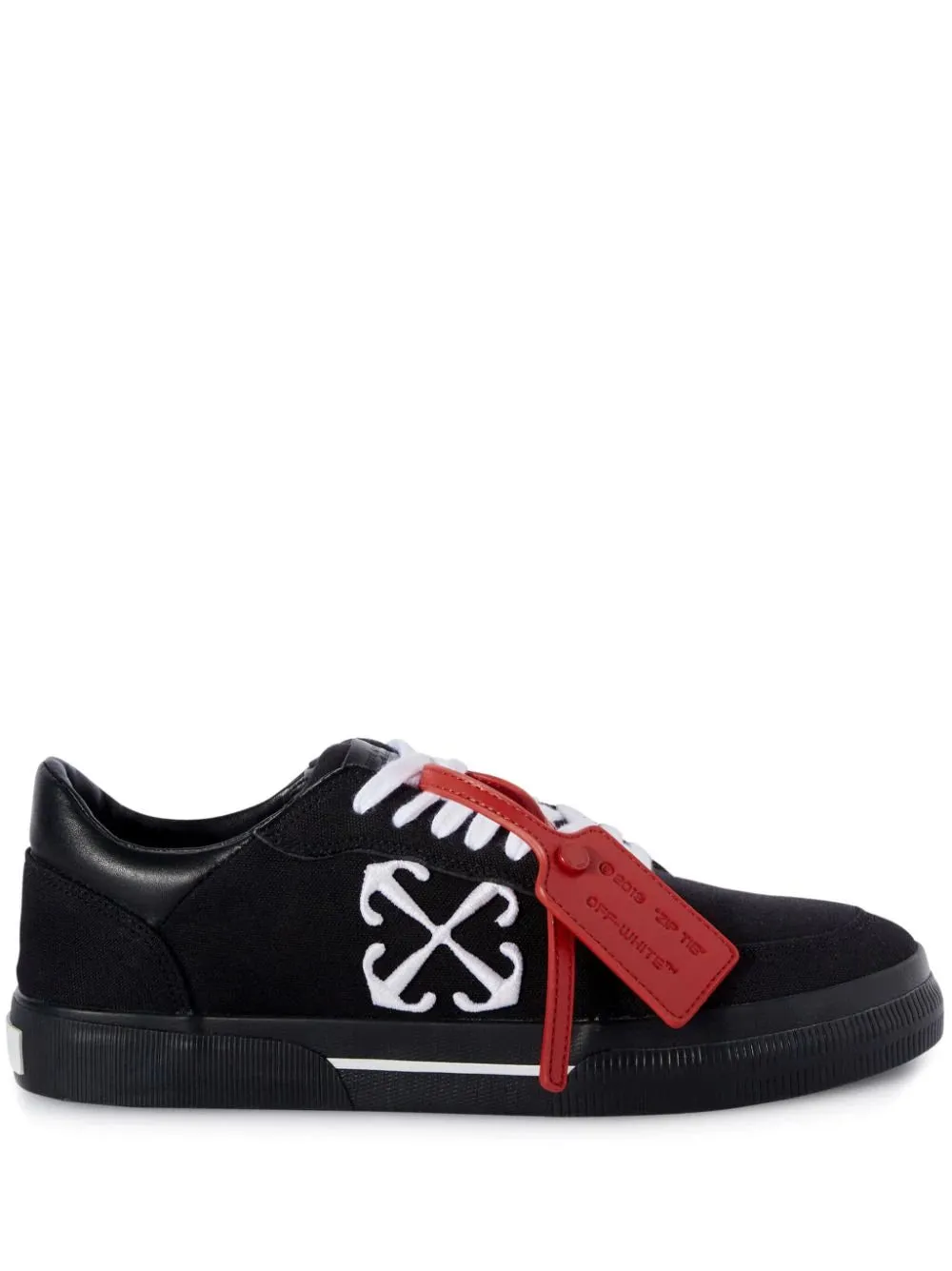 Off-White Vulcanized Contrasting-tag Canvas Black Sneakers