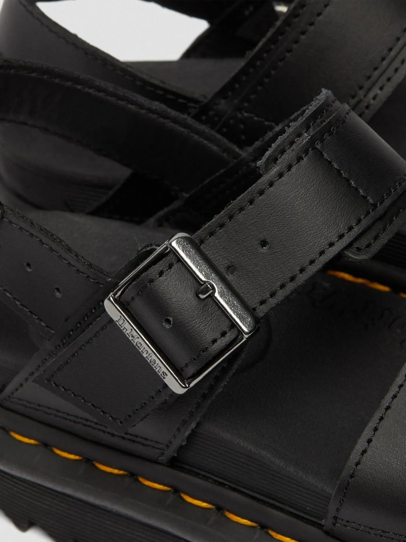 Voss Hydro Black Sandals