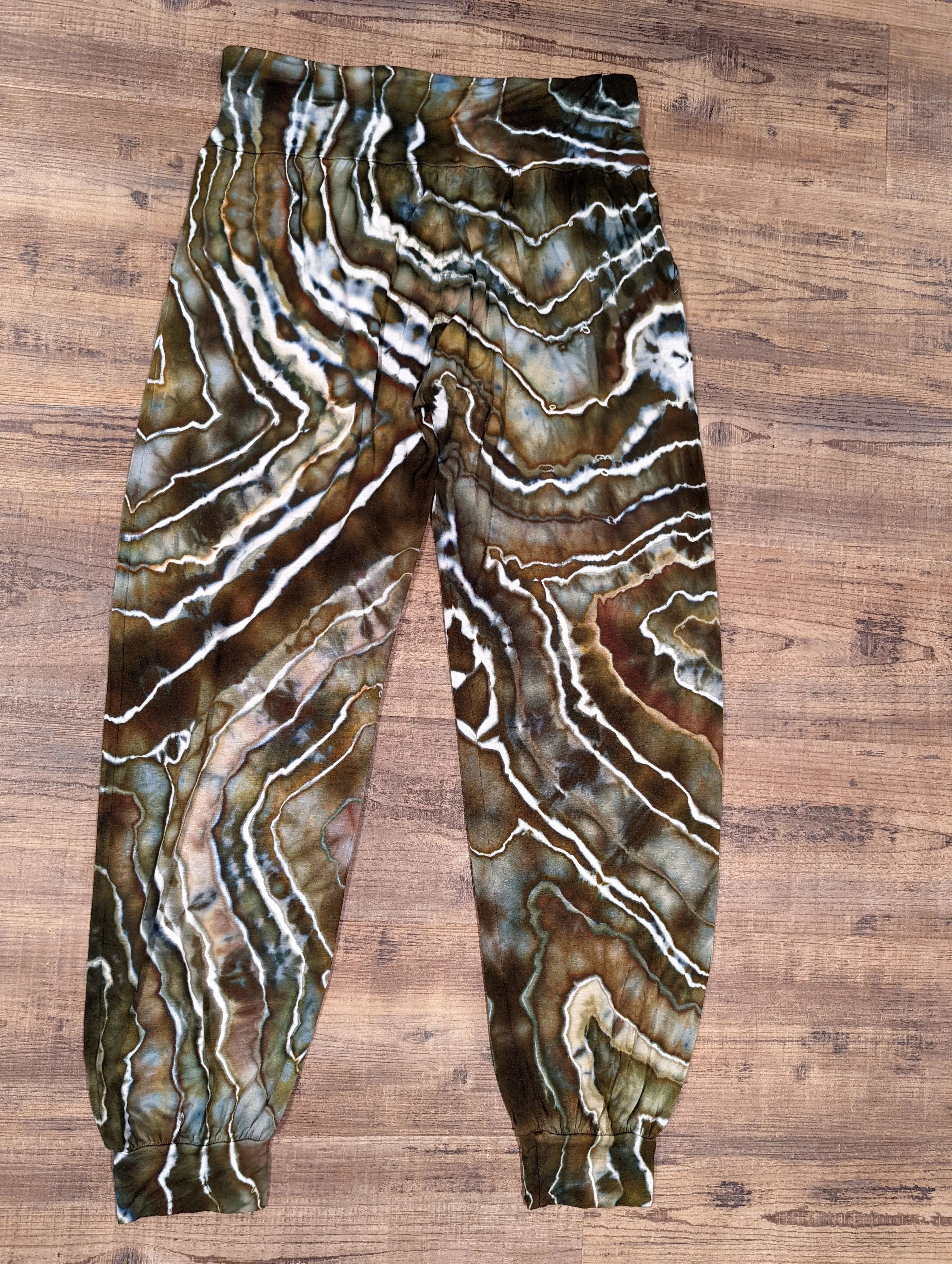 Women's Large Geode Harem Pants in 'Olive Branch'